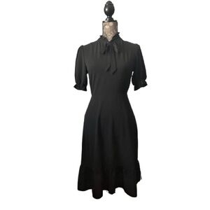 Monteau Black Midi Knee Length Women's Size M Stretchy A-line Short Sleeve Dress